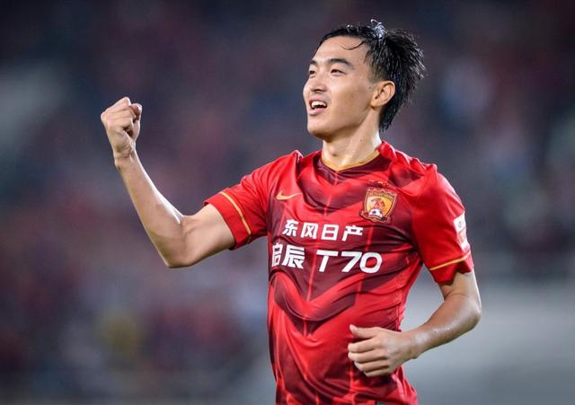 赛地聚焦：全明星赛加时末段热度飙升，阿贾克斯临场应变，目标明确，资深球员宣示担当的简单介绍