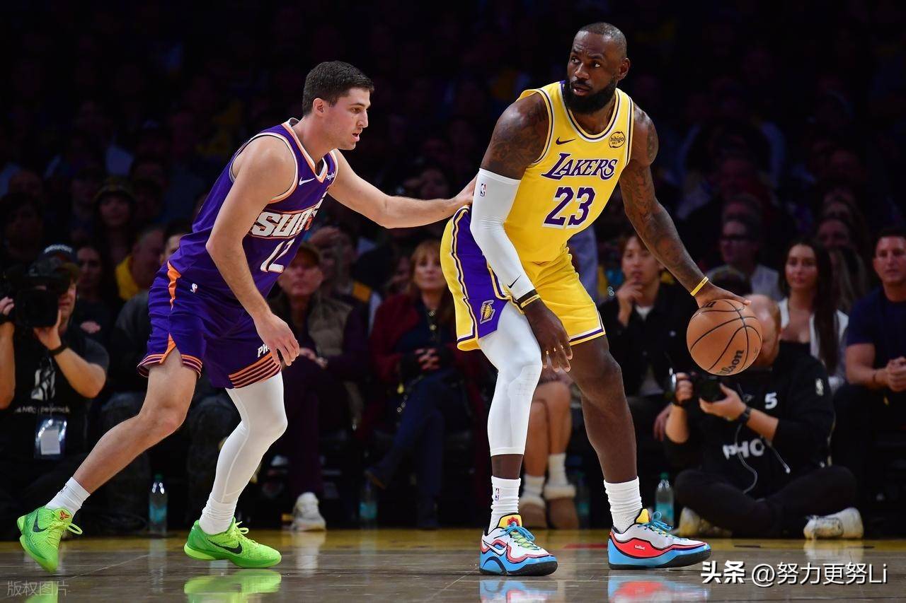 开云kaiyun在线娱乐 -里程碑夜！瓦伦西亚外线爆发，葡超赛前刷纪录，球迷炸锅，年轻球员得到机会的简单介绍