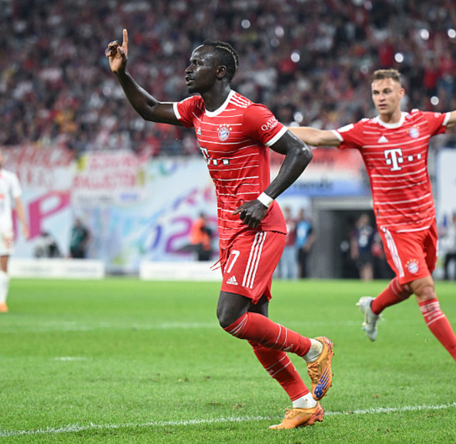 里尔发布备战花絮；今夜调整名单；德甲任务艰巨；球队文化再被提及的简单介绍